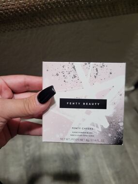 Fenty Beauty Cheeks Suede Powder Blush - Daiquri Dip
